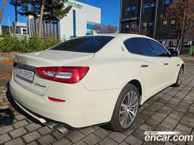 Maserati Quattroporte 2016 3.0 автомат (гидро), миниатюра 6 Maserati Quattroporte 2016 3.0 автомат (гидро), миниатюра 6