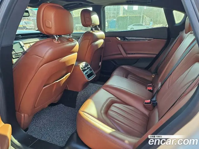 Maserati Quattroporte 2016 3.0 автомат (гидро), миниатюра 10 Maserati Quattroporte 2016 3.0 автомат (гидро), миниатюра 10