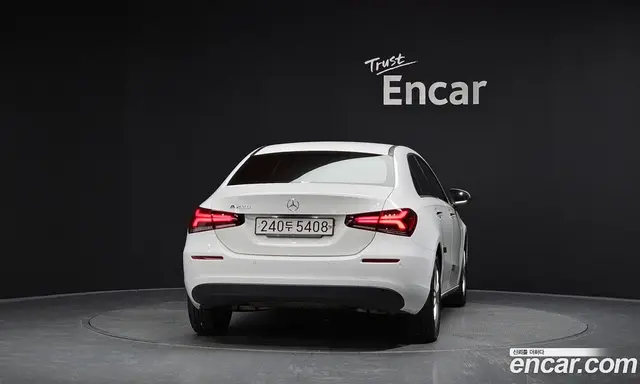 Mercedes-Benz A-Class 2020 2.0 автомат (гидро), миниатюра 3 Mercedes-Benz A-Class 2020 2.0 автомат (гидро), миниатюра 3