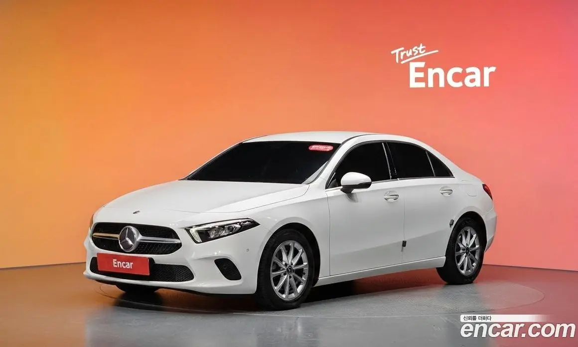 Mercedes-Benz A-Class 2020 2.0 автомат (гидро), фото 33 Mercedes-Benz A-Class 2020 2.0 автомат (гидро), фото 33