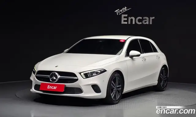 Mercedes-Benz A-Class 2022 2.0 автомат (гидро), миниатюра 1 Mercedes-Benz A-Class 2022 2.0 автомат (гидро), миниатюра 1