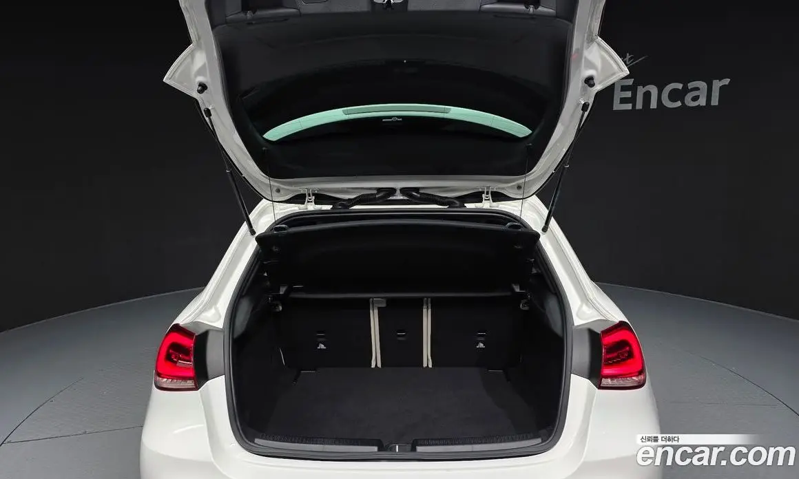 Mercedes-Benz A-Class 2022 2.0 автомат (гидро), фото 26 Mercedes-Benz A-Class 2022 2.0 автомат (гидро), фото 26