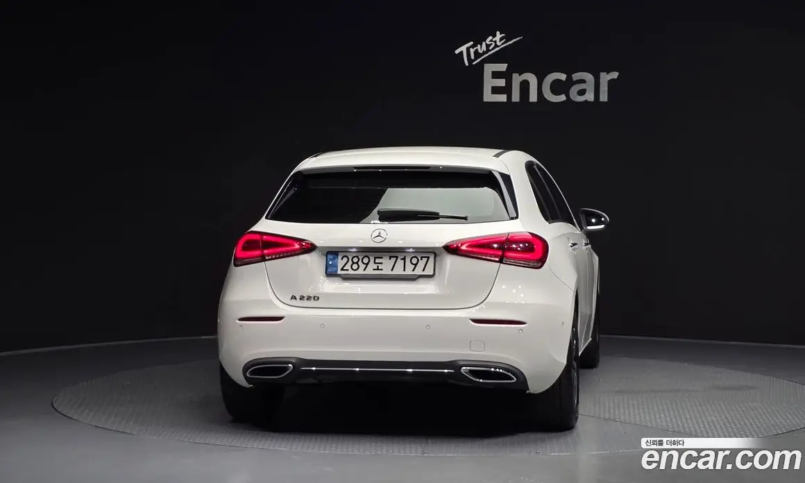 Mercedes-Benz A-Class 2022 2.0 автомат (гидро), фото 4 Mercedes-Benz A-Class 2022 2.0 автомат (гидро), фото 4