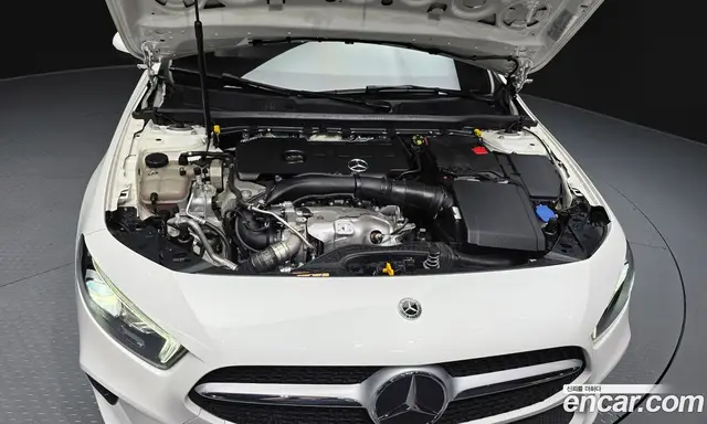 Mercedes-Benz A-Class 2022 2.0 автомат (гидро), миниатюра 6 Mercedes-Benz A-Class 2022 2.0 автомат (гидро), миниатюра 6