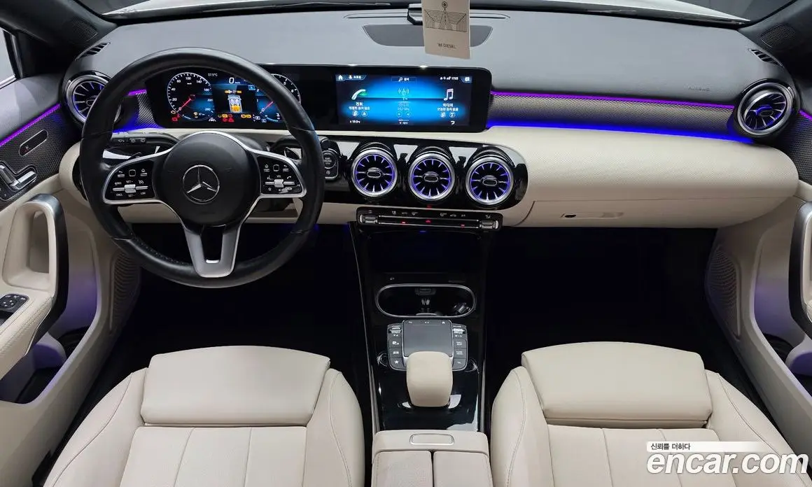 Mercedes-Benz A-Class 2022 2.0 автомат (гидро), фото 10 Mercedes-Benz A-Class 2022 2.0 автомат (гидро), фото 10