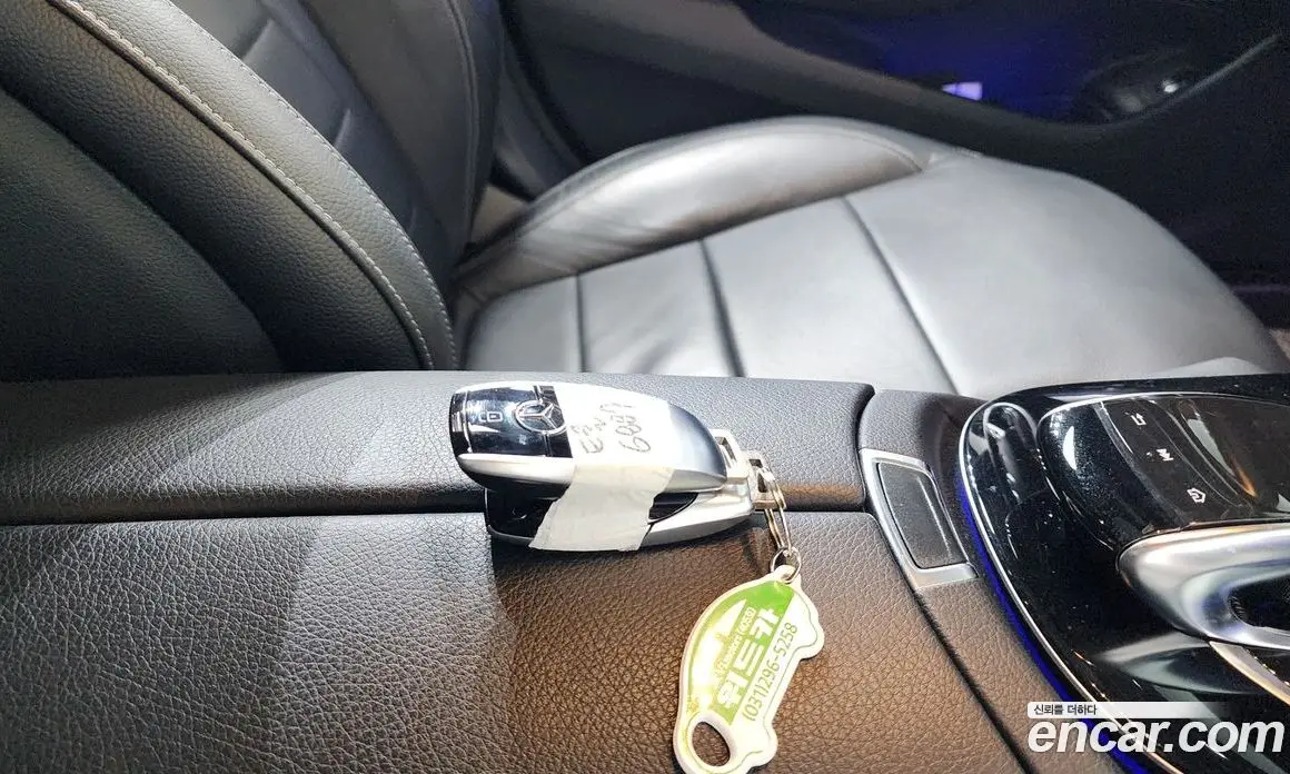 Mercedes-Benz E-Class 2018 2.0 автомат (гидро), фото 20 Mercedes-Benz E-Class 2018 2.0 автомат (гидро), фото 20