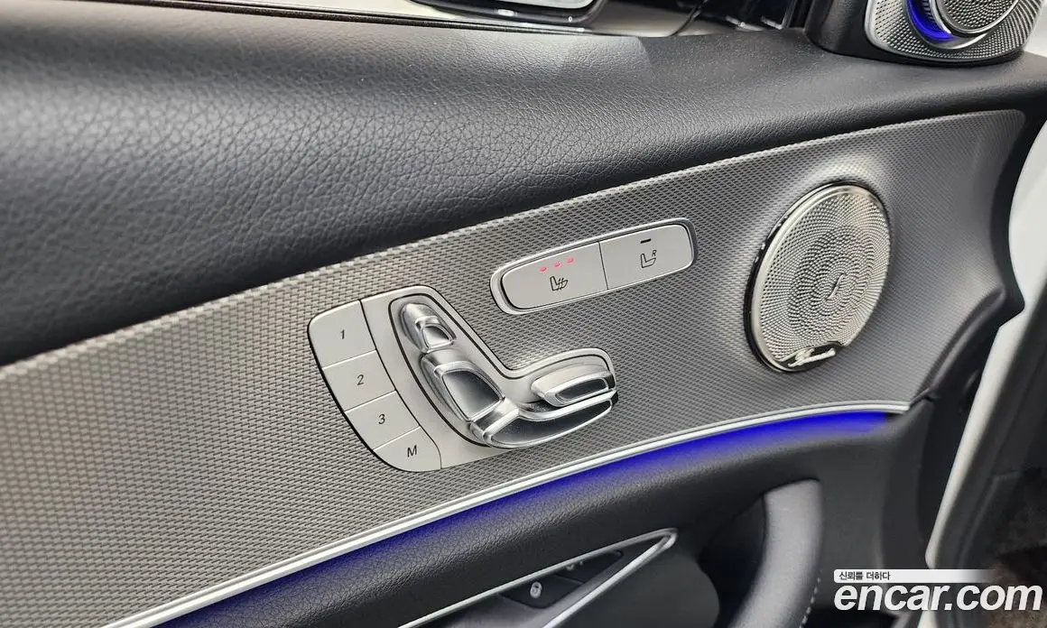 Mercedes-Benz E-Class 2018 2.0 автомат (гидро), фото 34 Mercedes-Benz E-Class 2018 2.0 автомат (гидро), фото 34