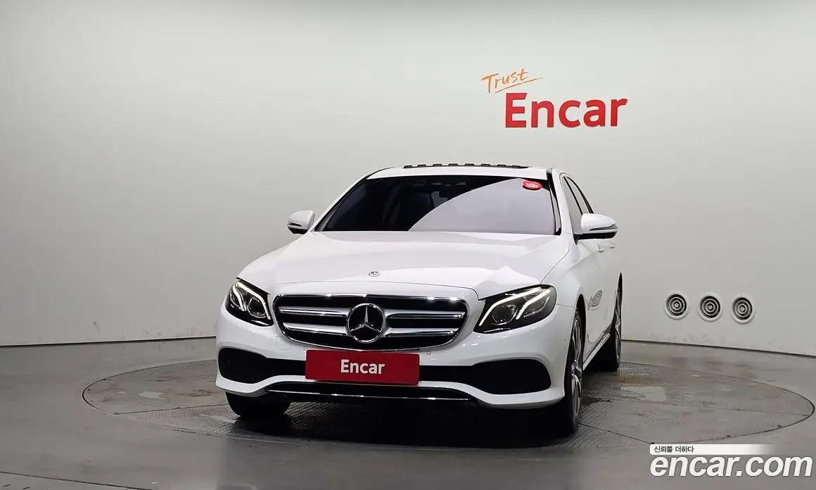 Mercedes-Benz E-Class 2019 2.0 автомат (гидро), фото 3 Mercedes-Benz E-Class 2019 2.0 автомат (гидро), фото 3