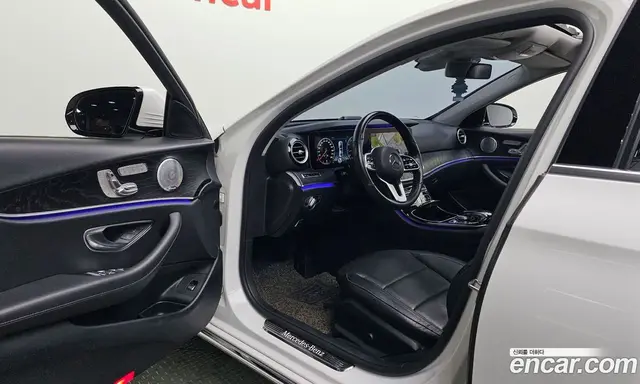 Mercedes-Benz E-Class 2019 2.0 автомат (гидро), миниатюра 10 Mercedes-Benz E-Class 2019 2.0 автомат (гидро), миниатюра 10