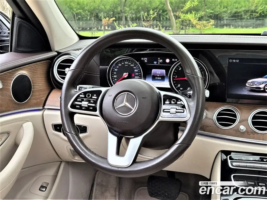 Mercedes-Benz E-Class 2019 1.9 автомат (гидро), фото 11 Mercedes-Benz E-Class 2019 1.9 автомат (гидро), фото 11