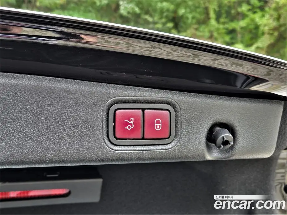 Mercedes-Benz E-Class 2019 1.9 автомат (гидро), фото 19 Mercedes-Benz E-Class 2019 1.9 автомат (гидро), фото 19