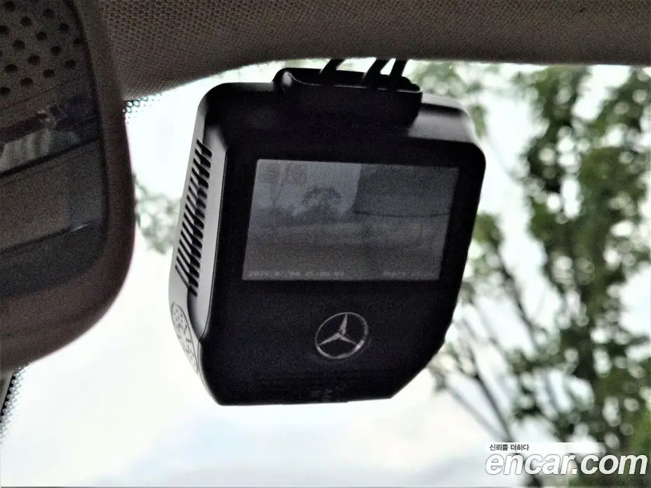 Mercedes-Benz E-Class 2019 1.9 автомат (гидро), фото 20 Mercedes-Benz E-Class 2019 1.9 автомат (гидро), фото 20