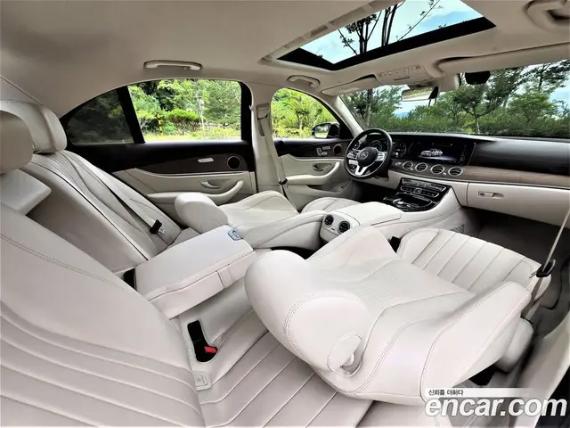Mercedes-Benz E-Class 2019 1.9 автомат (гидро), миниатюра 10 Mercedes-Benz E-Class 2019 1.9 автомат (гидро), миниатюра 10