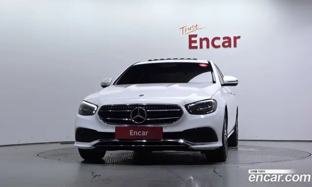 Mercedes-Benz E-Class 2020 2.0 автомат (гидро), миниатюра 3 Mercedes-Benz E-Class 2020 2.0 автомат (гидро), миниатюра 3