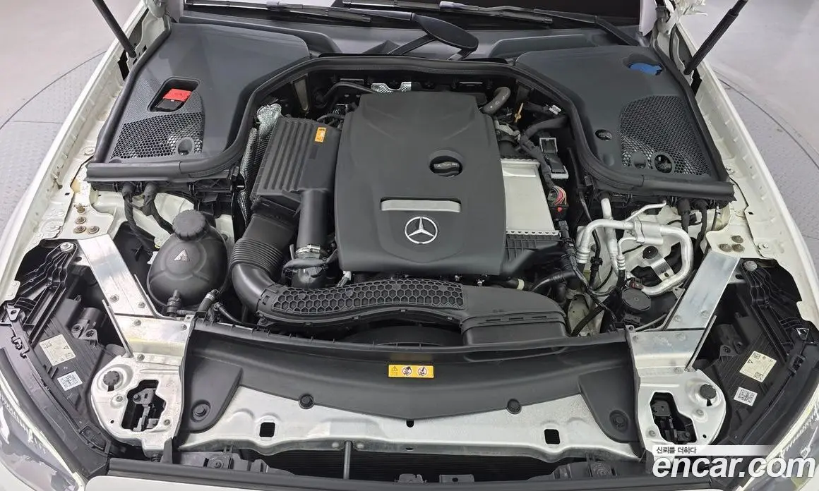 Mercedes-Benz E-Class 2020 2.0 автомат (гидро), фото 6 Mercedes-Benz E-Class 2020 2.0 автомат (гидро), фото 6