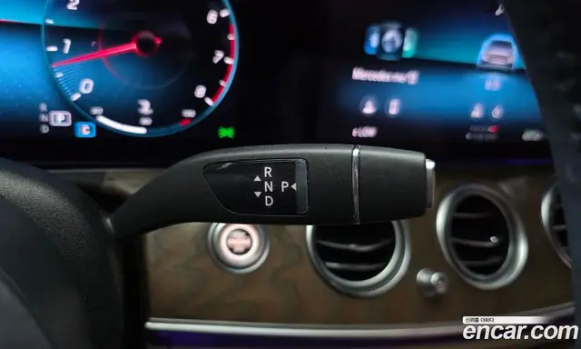 Mercedes-Benz E-Class 2021 2.0 автомат (гидро), миниатюра 9 Mercedes-Benz E-Class 2021 2.0 автомат (гидро), миниатюра 9
