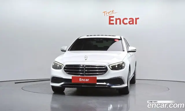 Mercedes-Benz E-Class 2021 2.0 автомат (гидро), миниатюра 3 Mercedes-Benz E-Class 2021 2.0 автомат (гидро), миниатюра 3