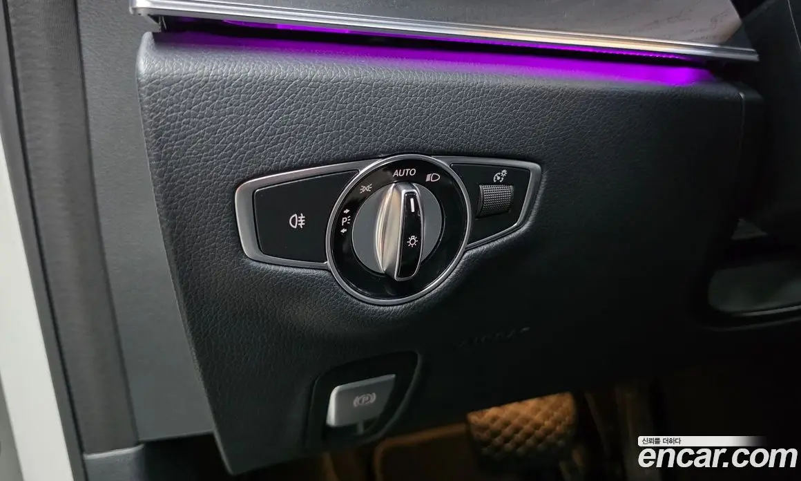 Mercedes-Benz E-Class 2022 2.0 автомат (гидро), фото 25 Mercedes-Benz E-Class 2022 2.0 автомат (гидро), фото 25