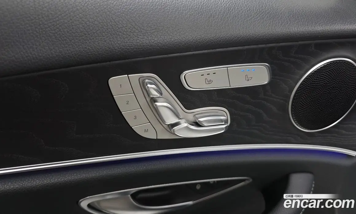 Mercedes-Benz E-Class 2022 2.0 автомат (гидро), фото 27 Mercedes-Benz E-Class 2022 2.0 автомат (гидро), фото 27