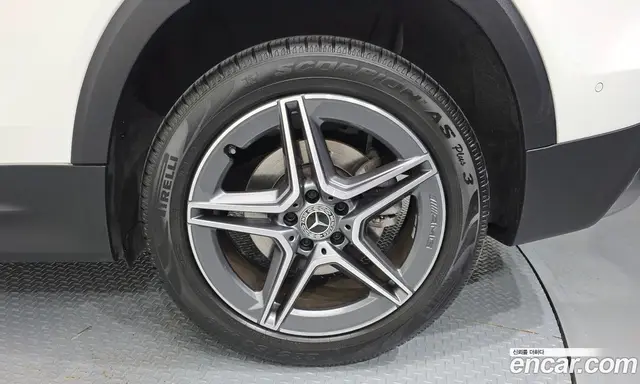 Mercedes-Benz GLB-Class 2022 2.0 автомат (гидро), миниатюра 7 Mercedes-Benz GLB-Class 2022 2.0 автомат (гидро), миниатюра 7