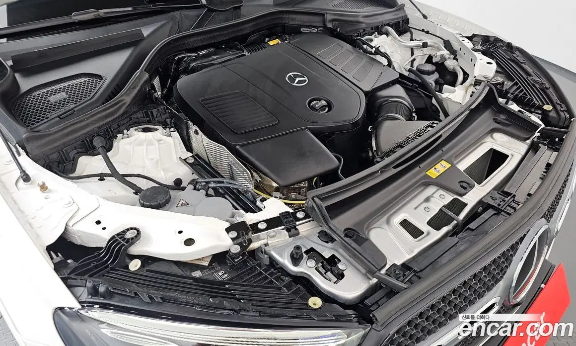 Mercedes-Benz GLC-Class 2024 2.0 автомат (гидро), фото 6