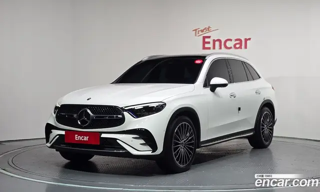 Mercedes-Benz GLC-Class 2024 2.0 автомат (гидро), миниатюра 1 Mercedes-Benz GLC-Class 2024 2.0 автомат (гидро), миниатюра 1