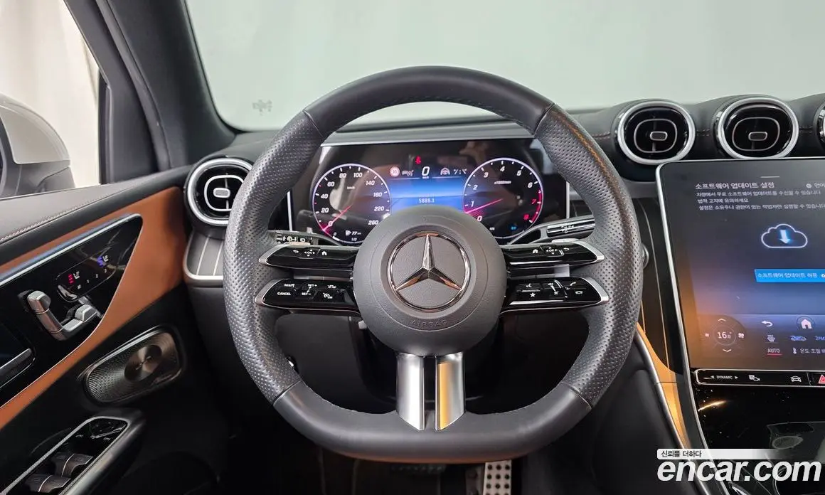 Mercedes-Benz GLC-Class 2024 2.0 автомат (гидро), фото 18 Mercedes-Benz GLC-Class 2024 2.0 автомат (гидро), фото 18