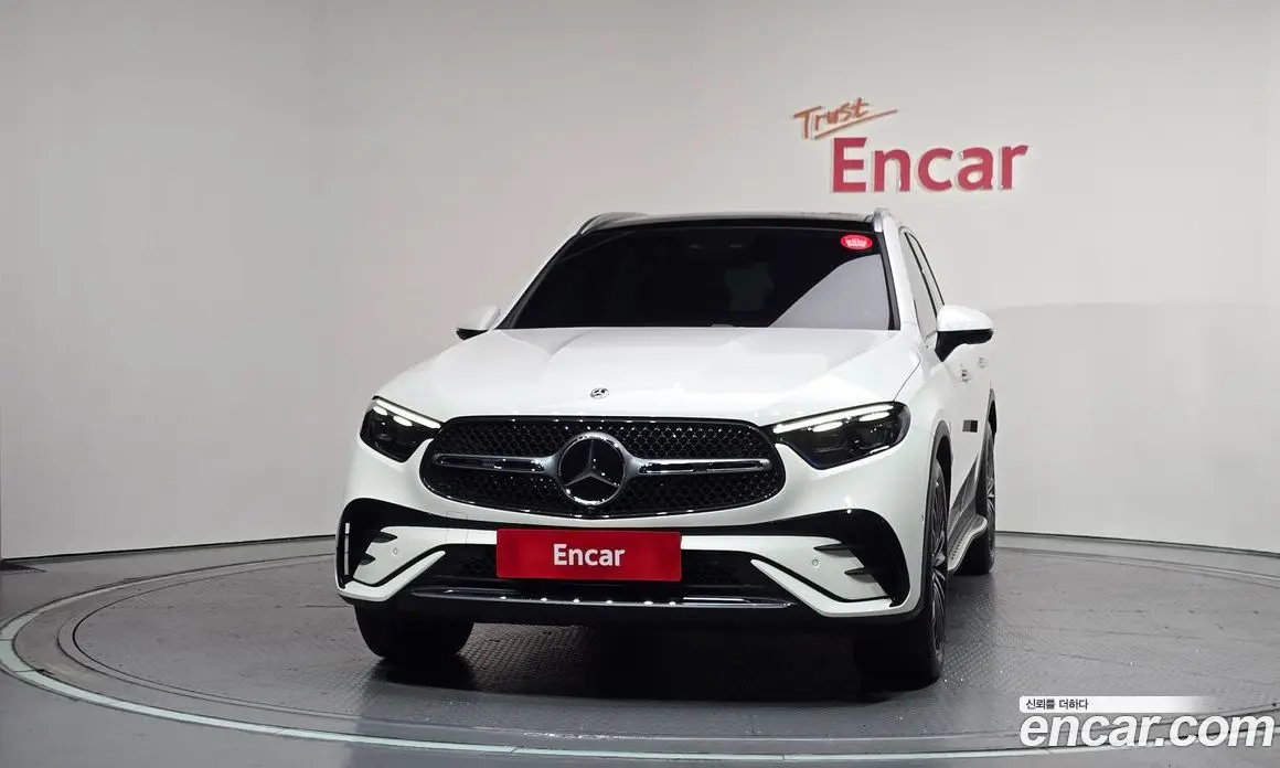 Mercedes-Benz GLC-Class 2024 2.0 автомат (гидро), фото 3 Mercedes-Benz GLC-Class 2024 2.0 автомат (гидро), фото 3