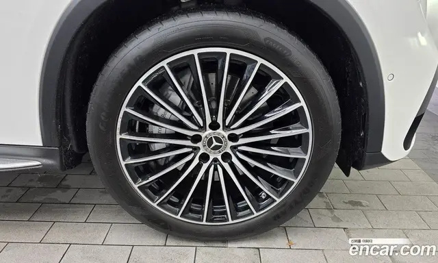 Mercedes-Benz GLC-Class 2024 2.0 автомат (гидро), миниатюра 7 Mercedes-Benz GLC-Class 2024 2.0 автомат (гидро), миниатюра 7