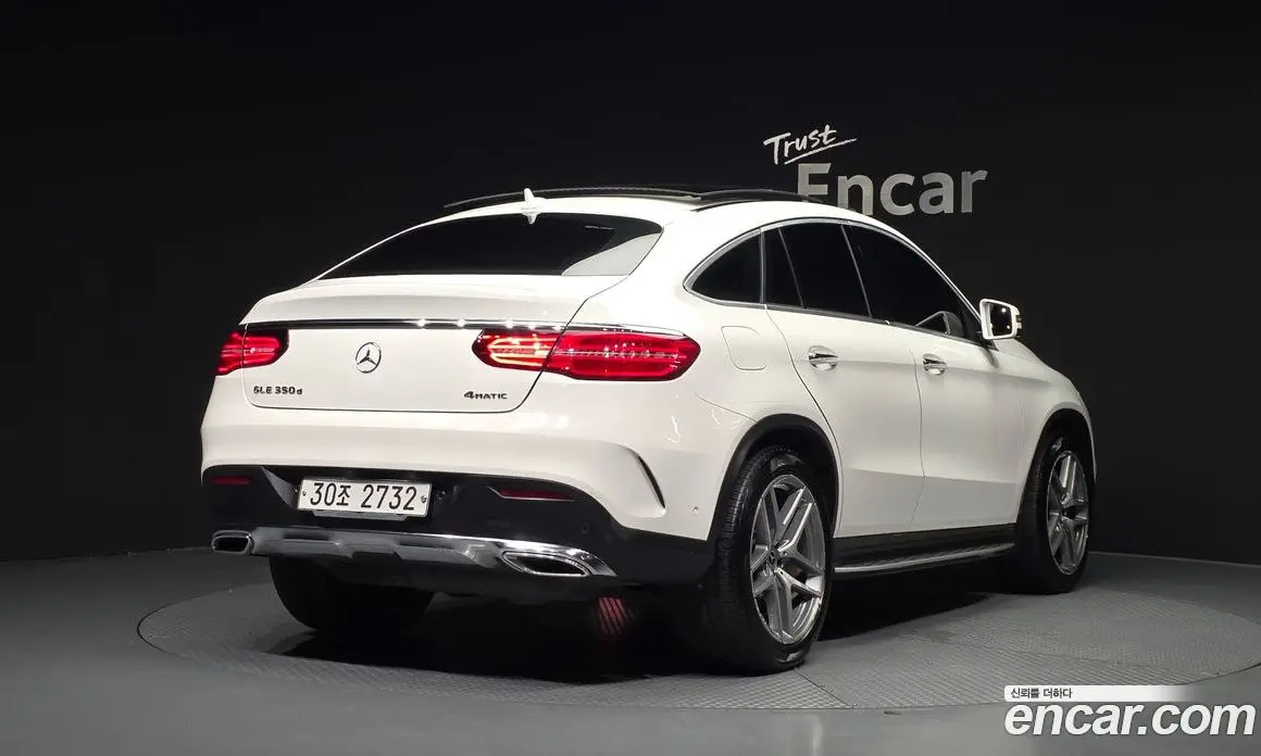 Mercedes-Benz GLE-Class 2018 3.0 автомат (гидро), фото 2 Mercedes-Benz GLE-Class 2018 3.0 автомат (гидро), фото 2