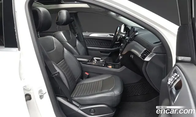 Mercedes-Benz GLE-Class 2018 3.0 автомат (гидро), миниатюра 11 Mercedes-Benz GLE-Class 2018 3.0 автомат (гидро), миниатюра 11