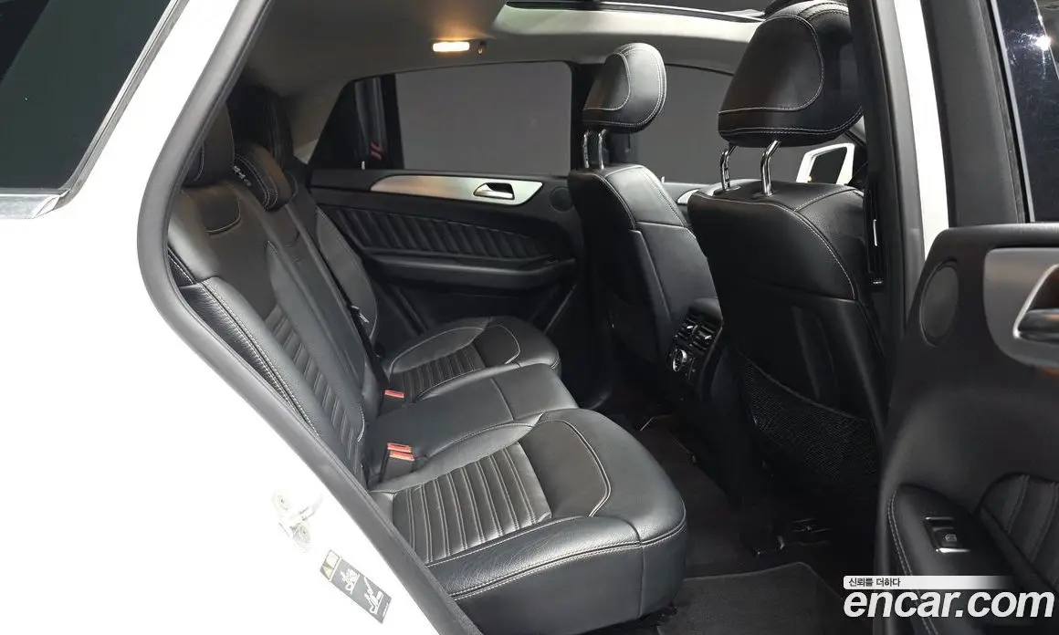 Mercedes-Benz GLE-Class 2018 3.0 автомат (гидро), фото 12 Mercedes-Benz GLE-Class 2018 3.0 автомат (гидро), фото 12