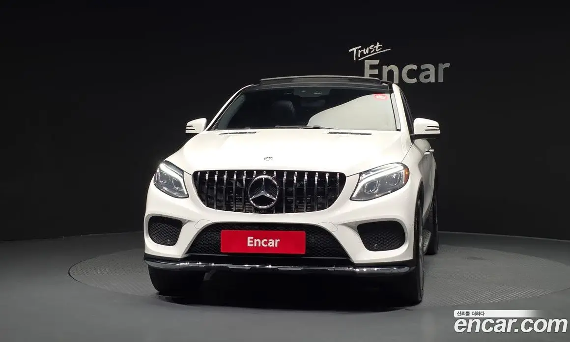 Mercedes-Benz GLE-Class 2018 3.0 автомат (гидро), фото 3 Mercedes-Benz GLE-Class 2018 3.0 автомат (гидро), фото 3