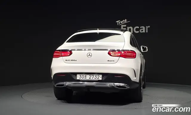 Mercedes-Benz GLE-Class 2018 3.0 автомат (гидро), миниатюра 4 Mercedes-Benz GLE-Class 2018 3.0 автомат (гидро), миниатюра 4