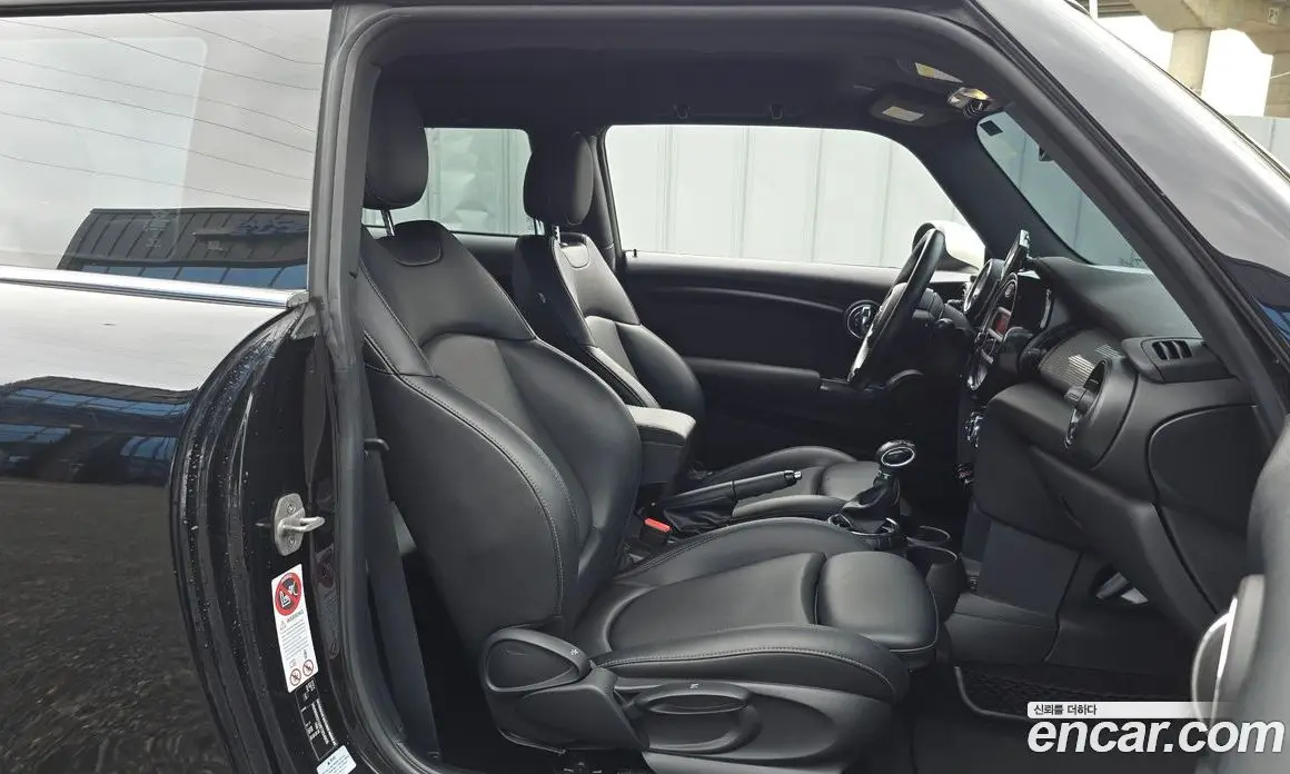 Mini Cooper 2014 1.5 автомат (гидро), фото 11 Mini Cooper 2014 1.5 автомат (гидро), фото 11