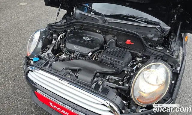 Mini Cooper 2014 1.5 автомат (гидро), миниатюра 6 Mini Cooper 2014 1.5 автомат (гидро), миниатюра 6
