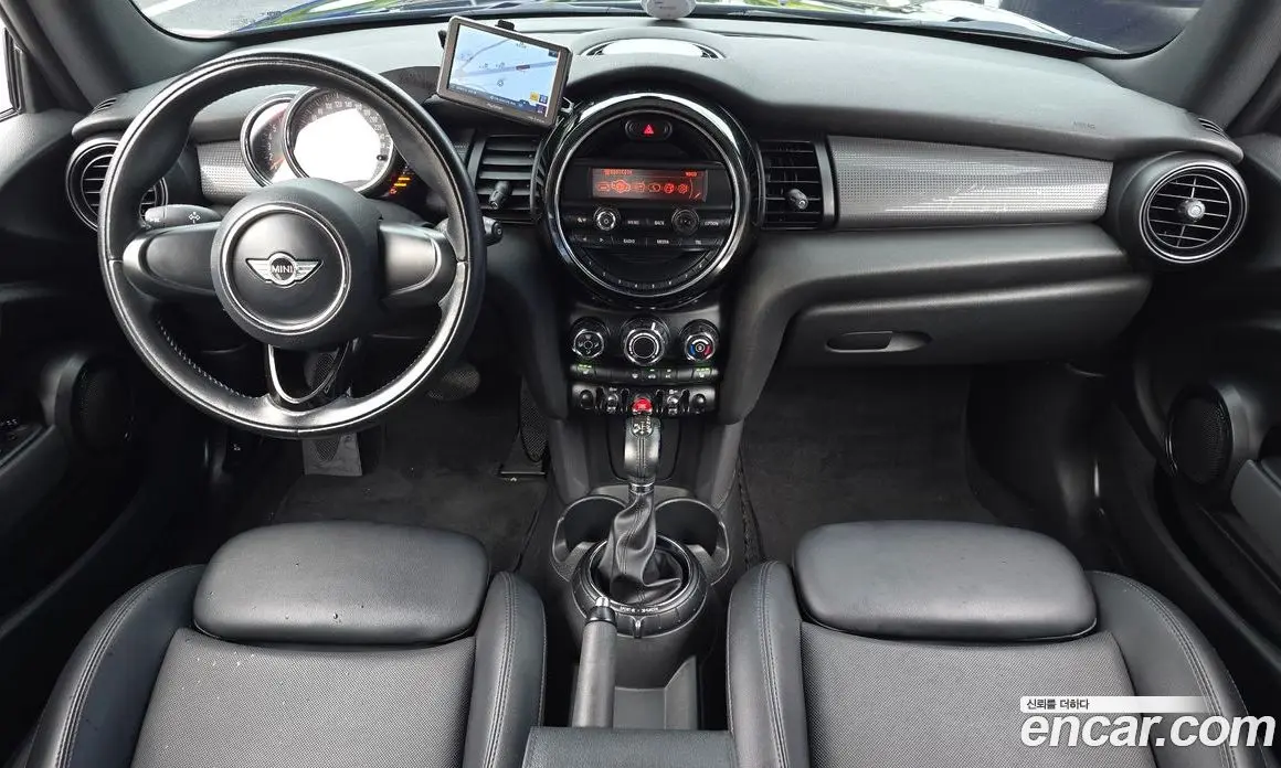 Mini Cooper 2014 1.5 автомат (гидро), фото 7 Mini Cooper 2014 1.5 автомат (гидро), фото 7