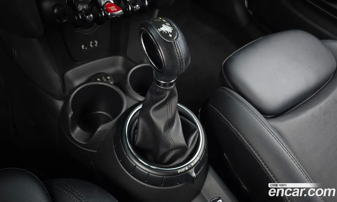 Mini Cooper 2014 1.5 автомат (гидро), фото 9 Mini Cooper 2014 1.5 автомат (гидро), фото 9