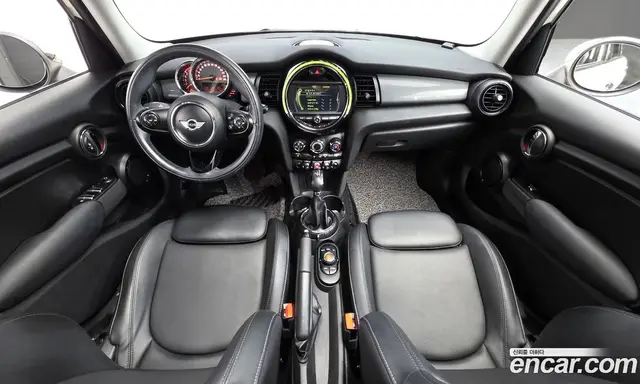 Mini Cooper 2015 1.5 автомат (гидро), миниатюра 7 Mini Cooper 2015 1.5 автомат (гидро), миниатюра 7