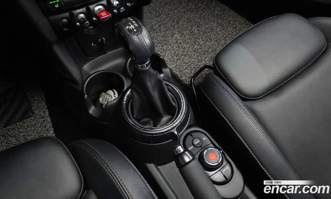 Mini Cooper 2015 1.5 автомат (гидро), фото 9 Mini Cooper 2015 1.5 автомат (гидро), фото 9