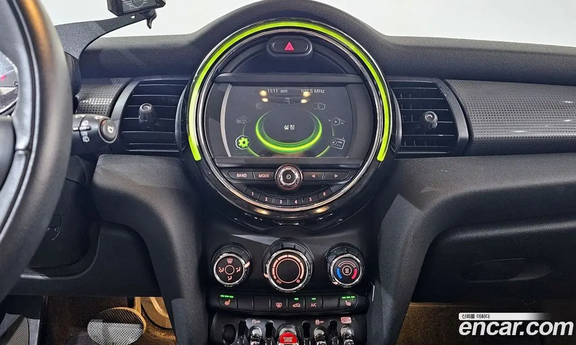 Mini Cooper 2017 1.5 автомат (гидро), фото 14 Mini Cooper 2017 1.5 автомат (гидро), фото 14