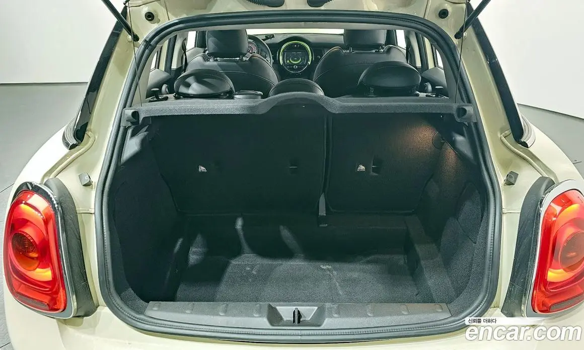 Mini Cooper 2017 1.5 автомат (гидро), фото 20 Mini Cooper 2017 1.5 автомат (гидро), фото 20