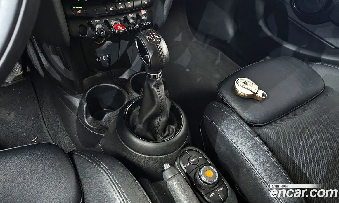 Mini Cooper 2017 1.5 автомат (гидро), фото 9 Mini Cooper 2017 1.5 автомат (гидро), фото 9