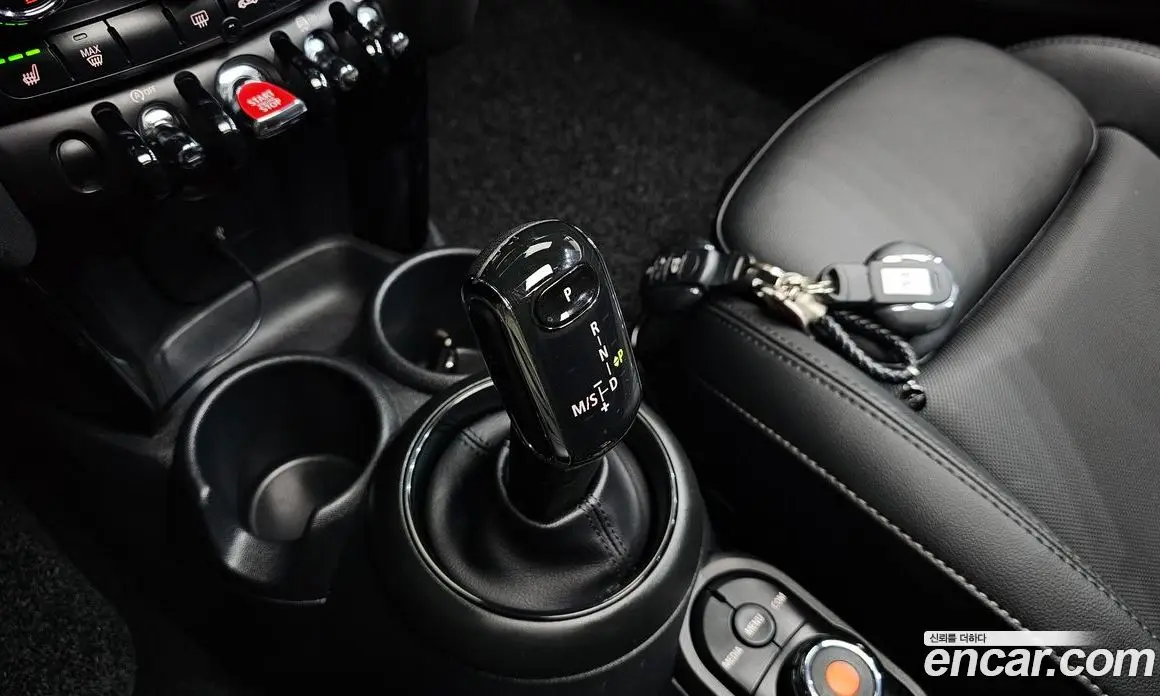 Mini Cooper 2021 1.5 автомат (гидро), фото 11