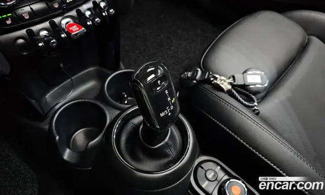 Mini Cooper 2021 1.5 автомат (гидро), миниатюра 11