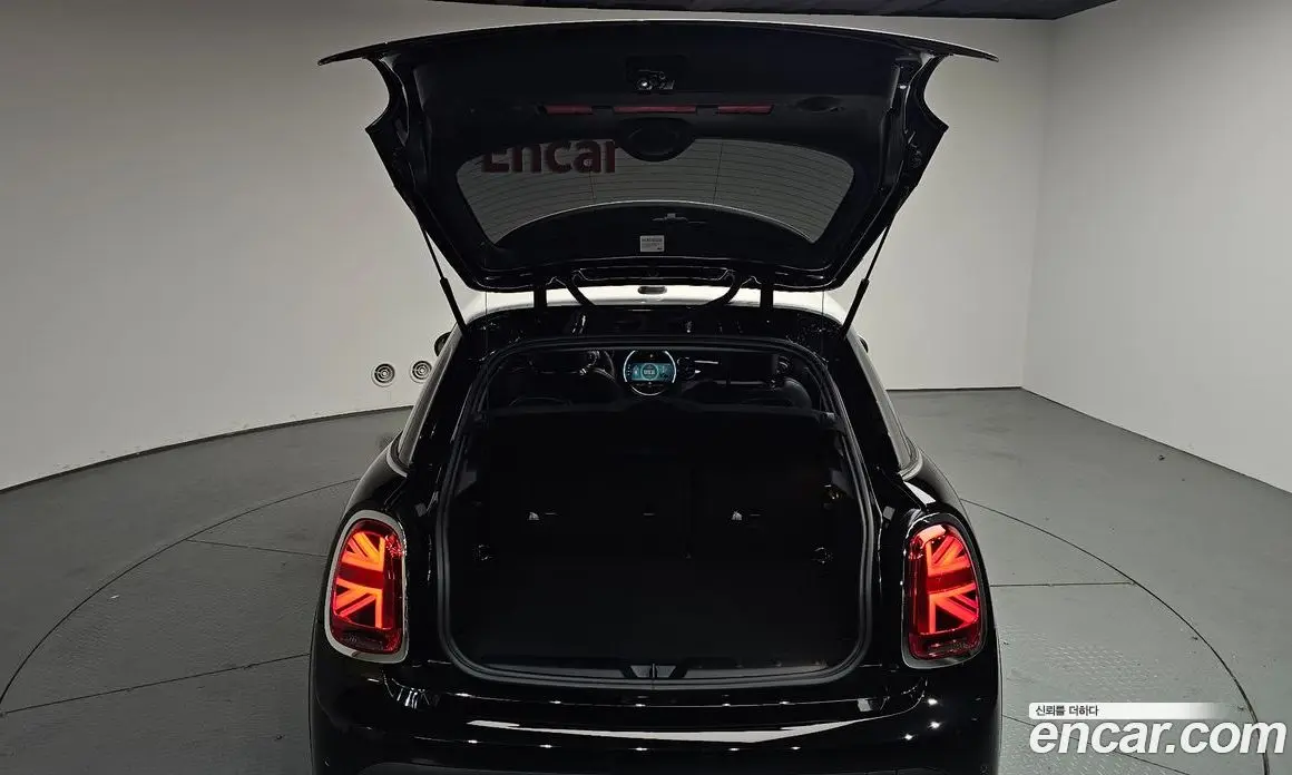 Mini Cooper 2021 1.5 автомат (гидро), фото 25