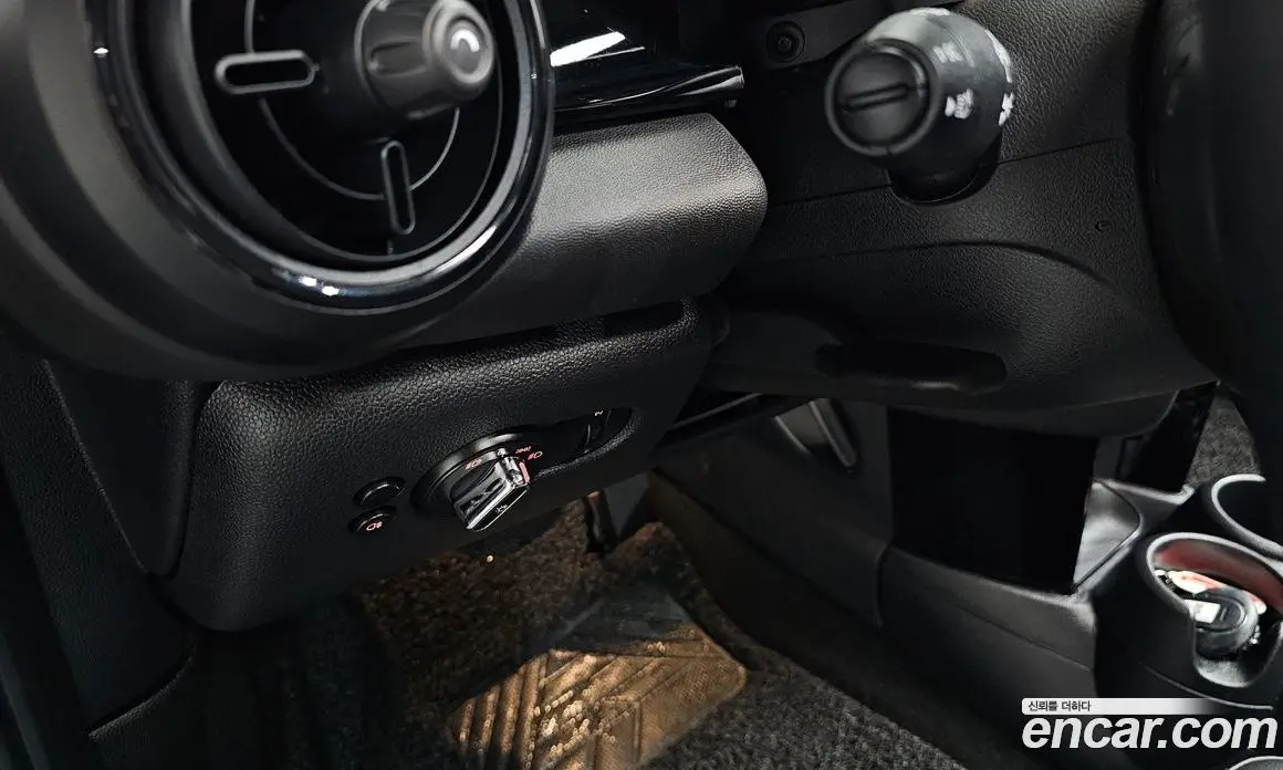Mini Cooper 2021 1.5 автомат (гидро), фото 27