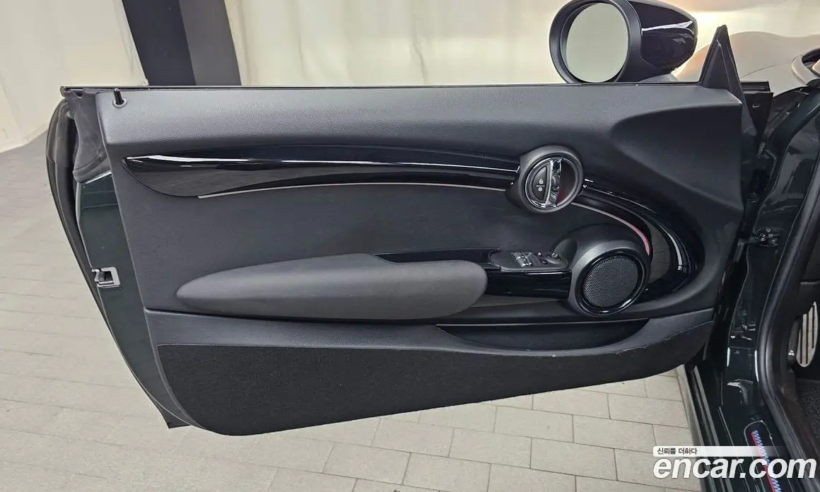 Mini Cooper 2022 2.0 автомат (гидро), фото 13