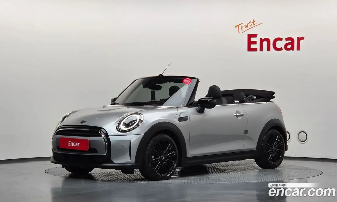 Mini Cooper Convertible 2024 1.5 автомат (гидро), фото 1 Mini Cooper Convertible 2024 1.5 автомат (гидро), фото 1