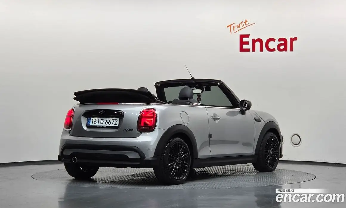 Mini Cooper Convertible 2024 1.5 автомат (гидро), фото 2 Mini Cooper Convertible 2024 1.5 автомат (гидро), фото 2